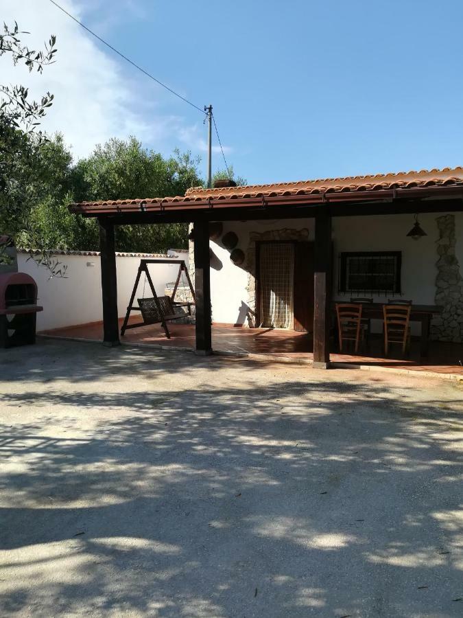 Villa Fralu Mattinata Exteriör bild
